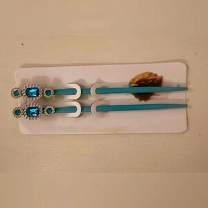 NWT Hair chopsticks for buns and ponytails